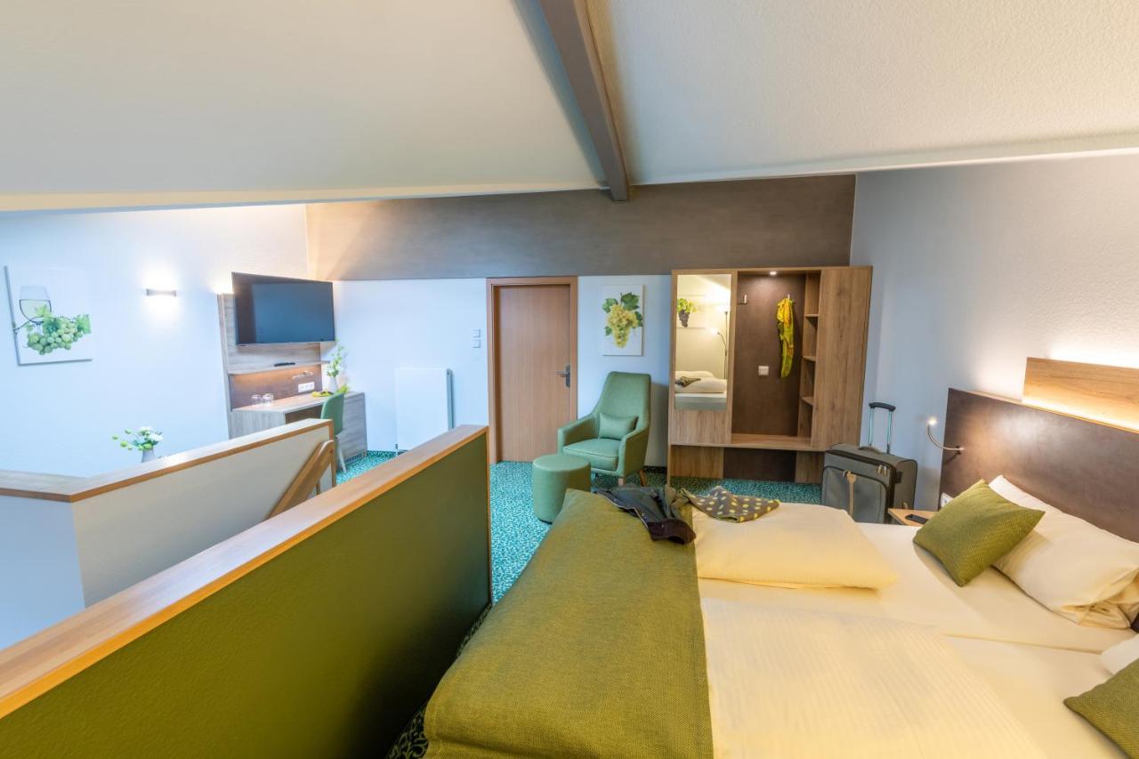 Hotel Altdeutsche Weinstube Rüdesheim am Rhein Esterno foto