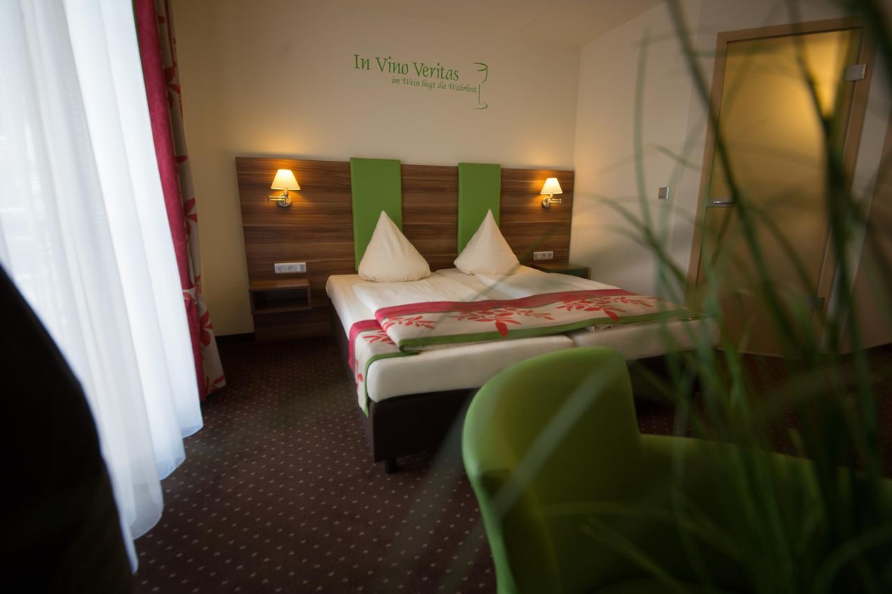 Hotel Altdeutsche Weinstube Rüdesheim am Rhein Esterno foto