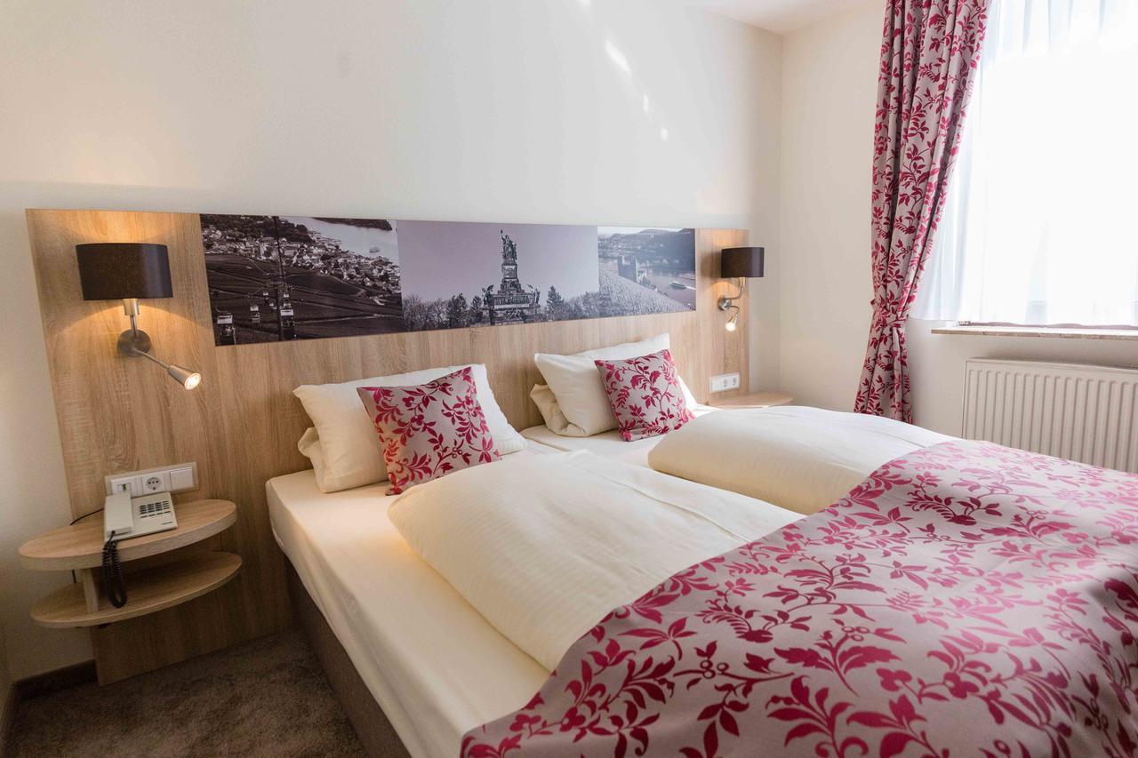 Hotel Altdeutsche Weinstube Rüdesheim am Rhein Esterno foto
