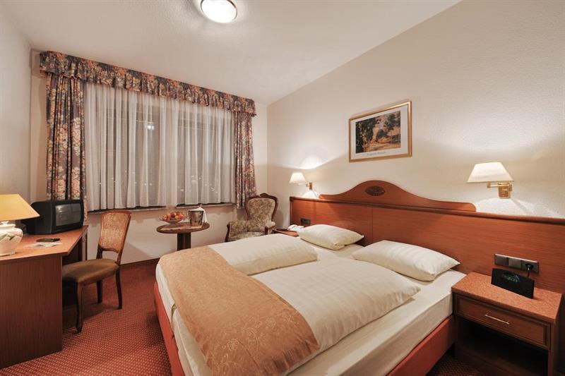 Hotel Altdeutsche Weinstube Rüdesheim am Rhein Esterno foto
